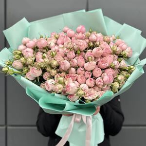 35 веток кустовых роз Пинк Блоссом (Pink Blossom)