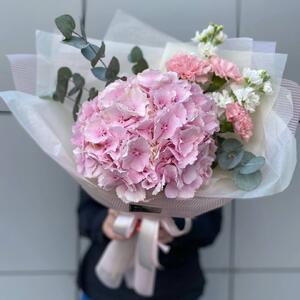 Букет цветов 37