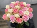 Букет 25 импортных роз Микс