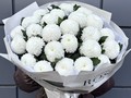 25 веток белой хризантемы Супербоул