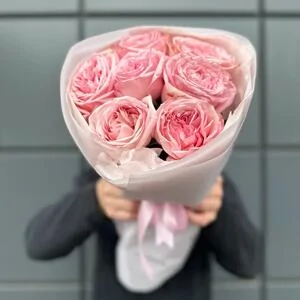 7 роз Пинк Охара (Pink Ohara)