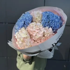 Букет цветов 110