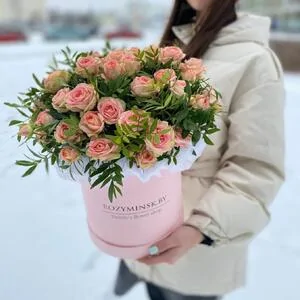 Цветы в коробке 42