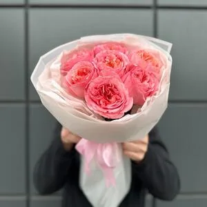 7 роз Пинк Экспрешн (Pink Expression)