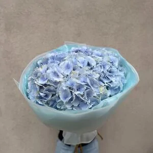 Букет цветов 105