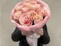 Нежно-розовая роза Pink Mondial 11 шт.