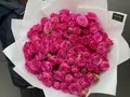25 веток кустовых роз Классик Сенсейшн (Classic Sensation)