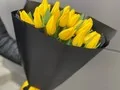 21 желтый тюльпан