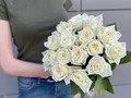 Букет 15 роз Аваланш (Avalanche)